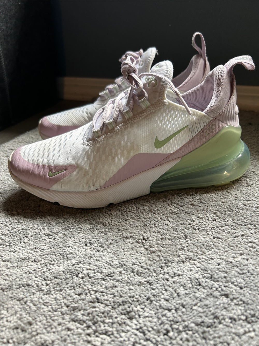 Nike Women's Air Max 270 - White, Light Pink & Pale Green